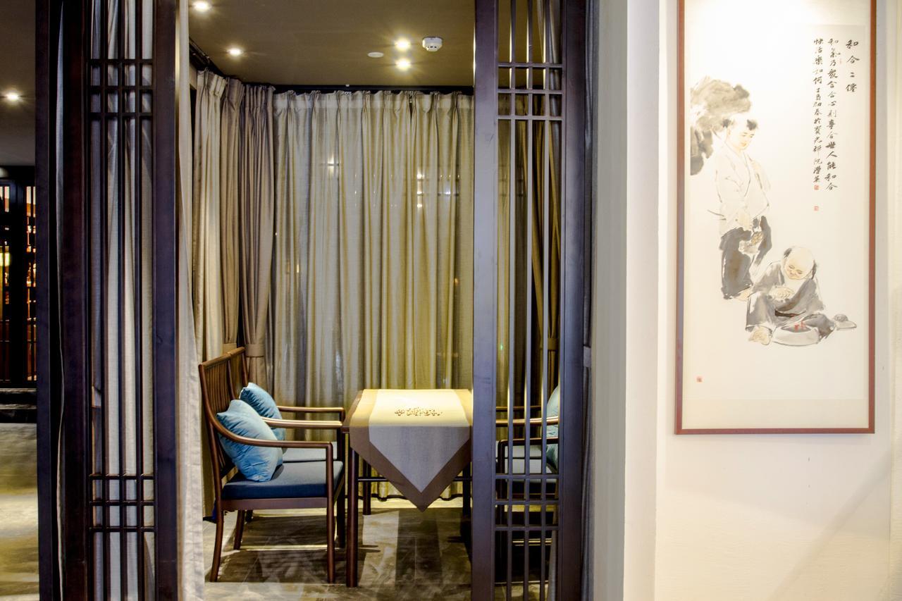 At Heart Zen Hotel Чънду Екстериор снимка